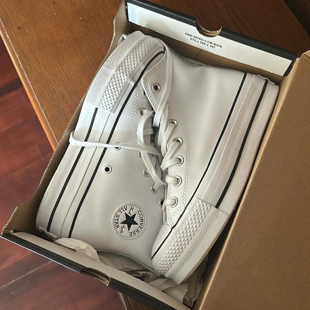 Chuck Taylor All Star Lift Platform Leather